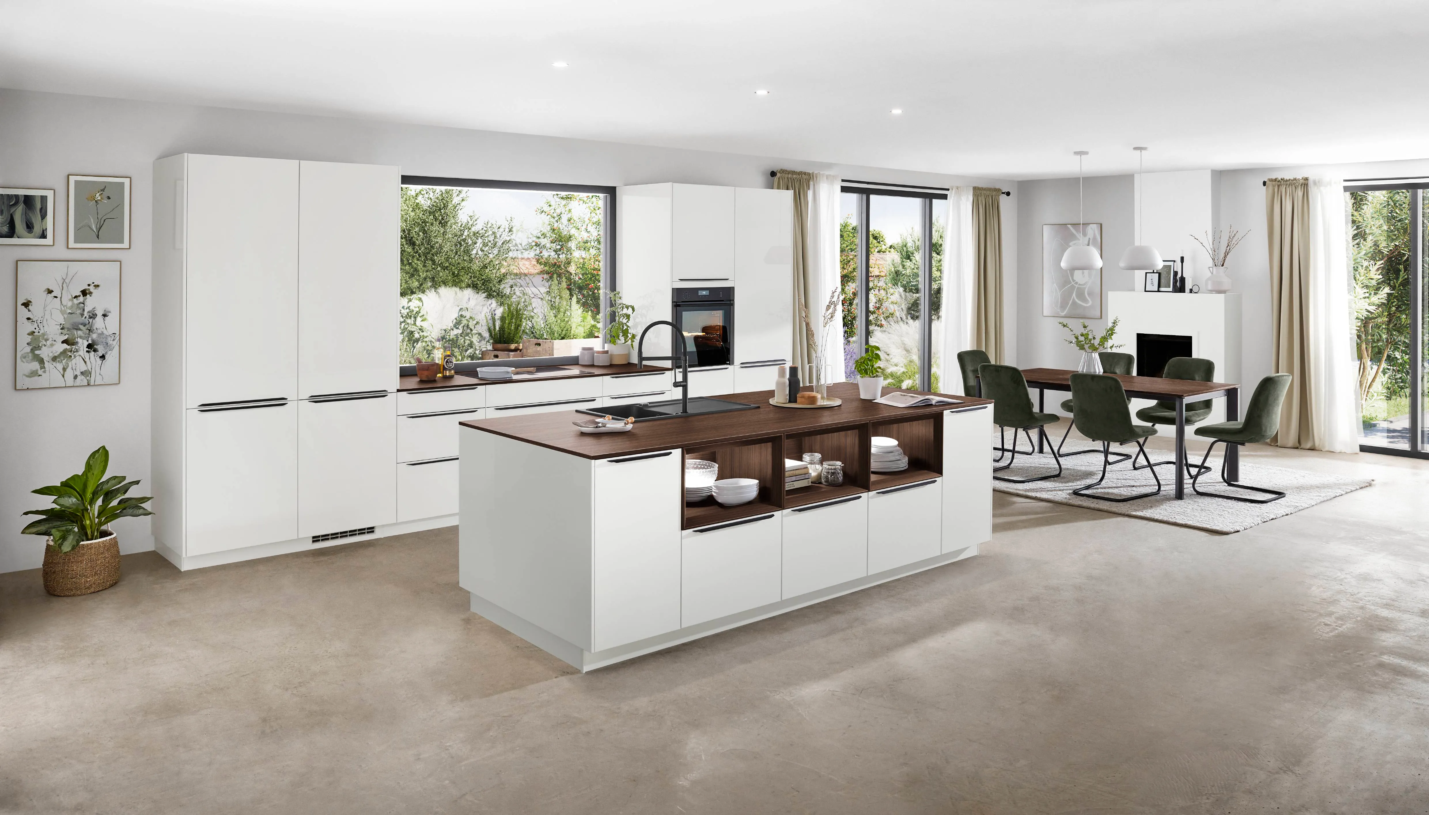 Novalux — 512 Lacquered, white high gloss