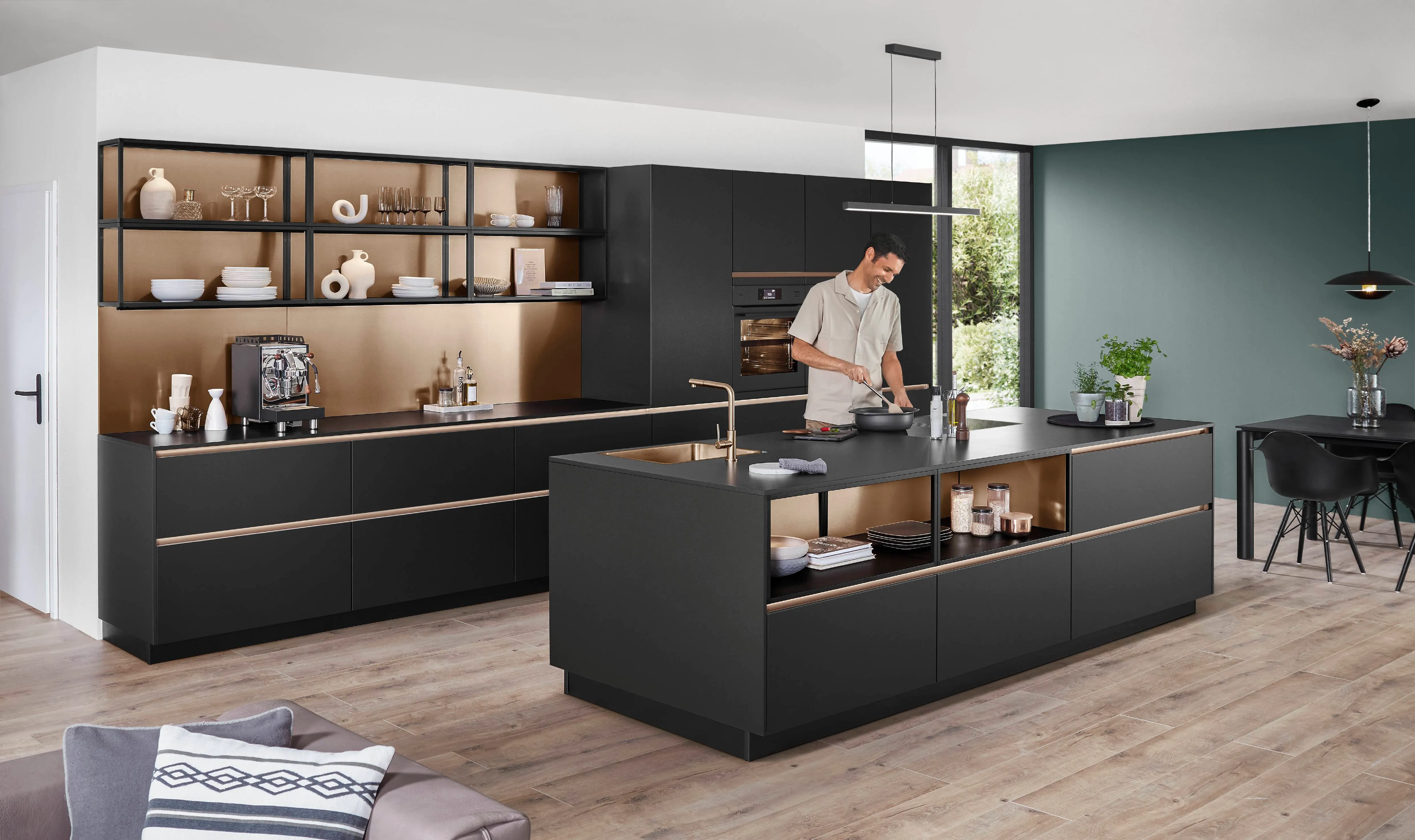Senso 496 Lacquer, premium honed black — ambient 7